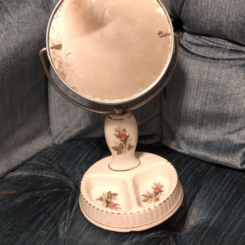 Coquette mini rose vanity mirror vintage roses pink ceramic girly Lana del Rey
